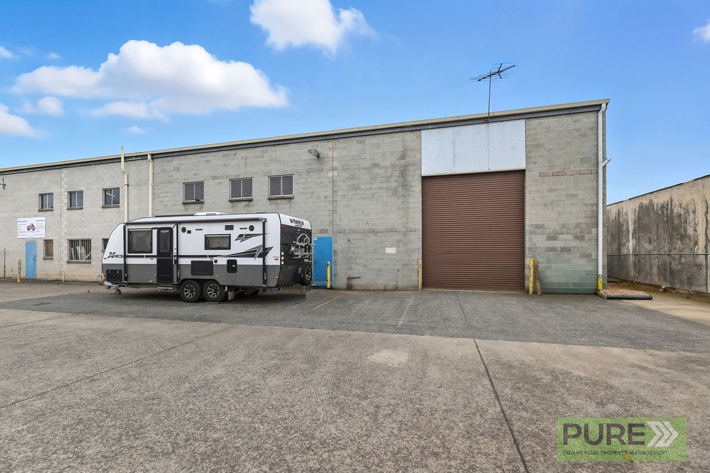 Pure PM-Commercial Warehouse For Lease at North Richmond